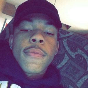 Meet your Posher, Devin